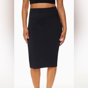 ARITZIA | Babaton Contour Pencil Skirt | Size XS